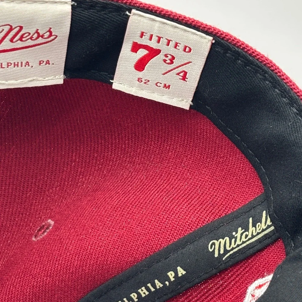 Mitchell & Ness Hat Mens 7 3/4 Cardinal Portland Trail Blazers NBA Fitted Cap